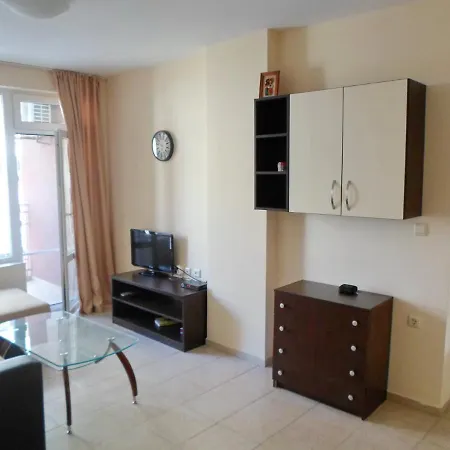 Amaltea Daire